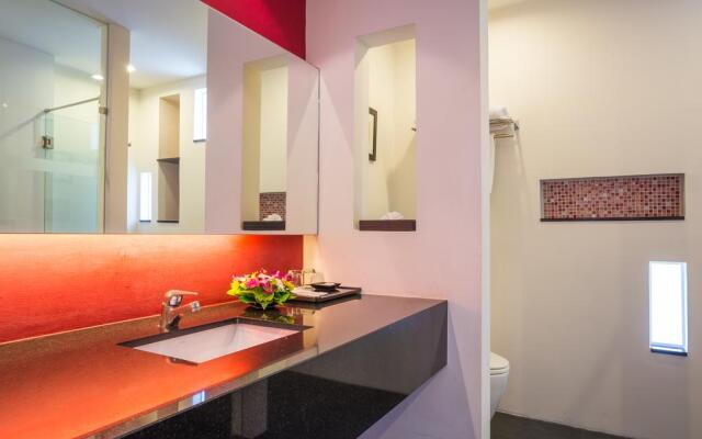 Tinidee Hotel At Phuket
