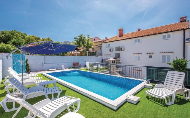 Amazing Home in Crikvenica With Wifi and 2 Bedrooms
