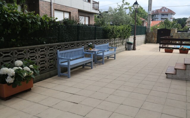 Apartamentos Costa Noja