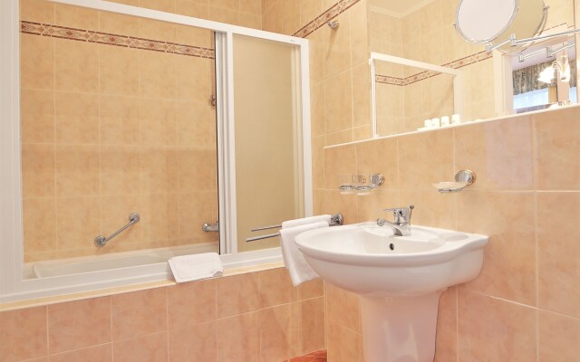 Villa Savoy Spa & Wellness