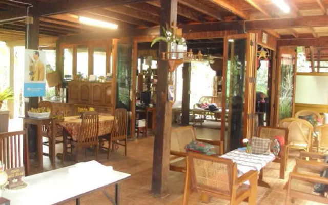 The Forest In Town Villa