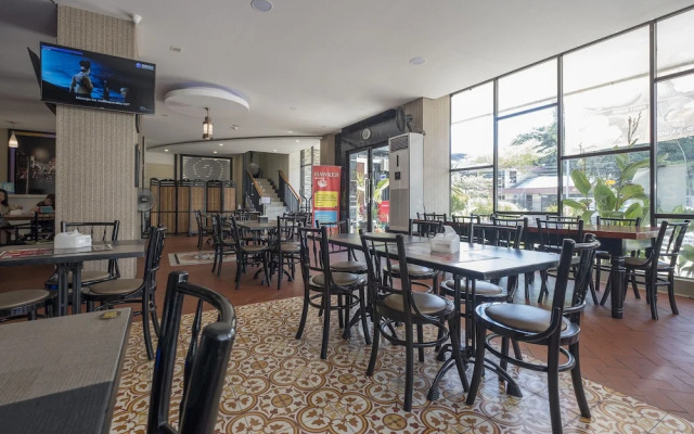 Collection O 1301 Hotel Grand Citra