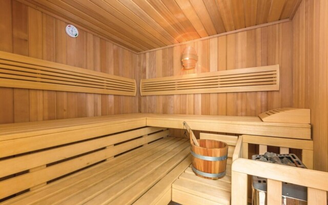 Amazing Home in Makarska with Hot Tub, Sauna & WiFi