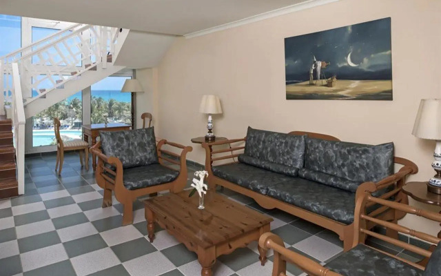 Grand Memories Cayo Largo Hotel
