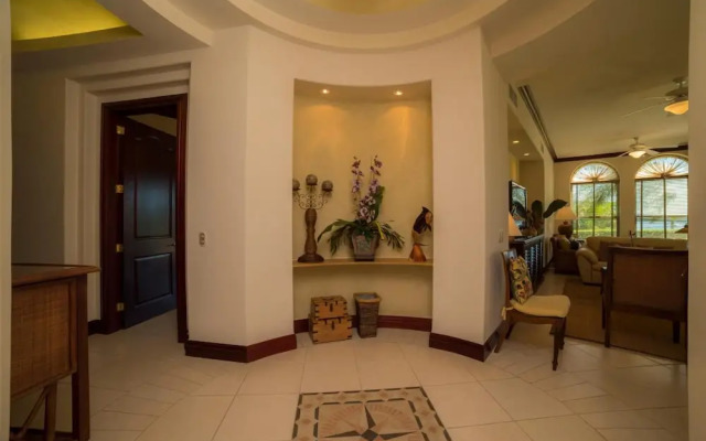 Bella Vista 4E - 3 bdr 3 1 2 Family