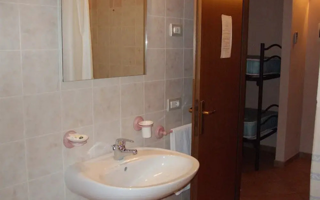 Agriturismo Nuvolino - Guest House