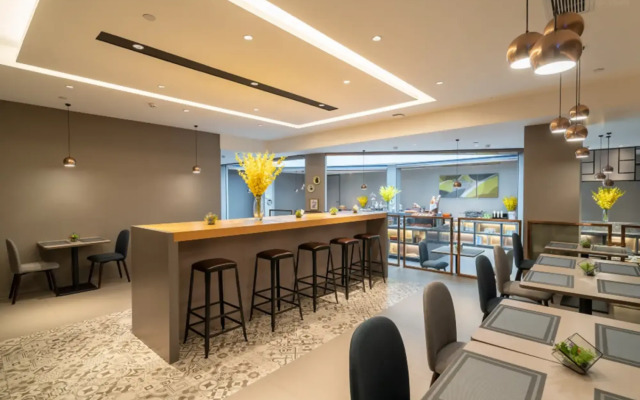 Homeinn Selected Hotel (Xiamen Zhongshan Road Pedestrian Street)