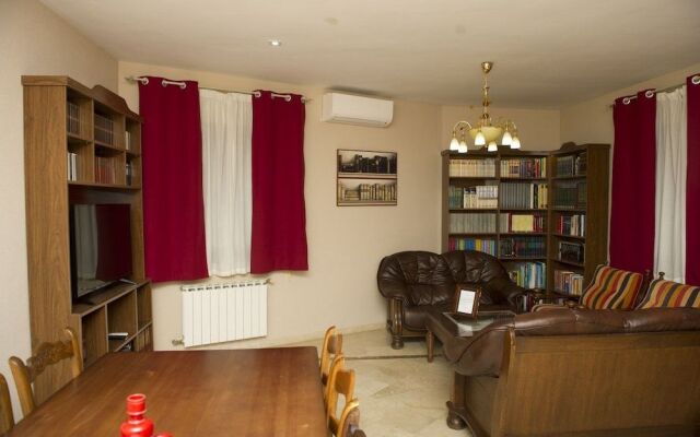 Casa La Biblioteca Rural