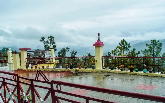 Himvadi Resort