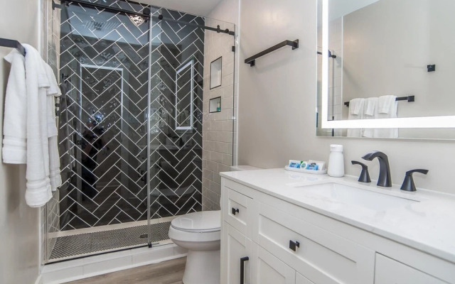 Delightful Dwelling on Burt Dr - B