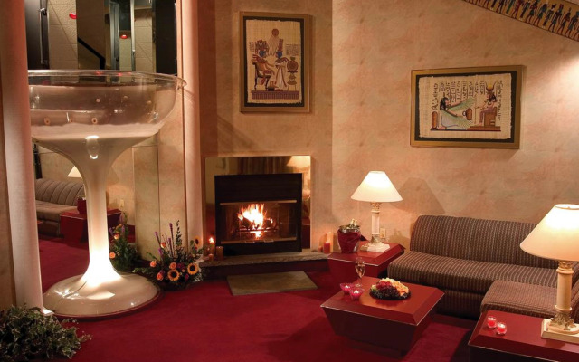 Pocono Palace Resort