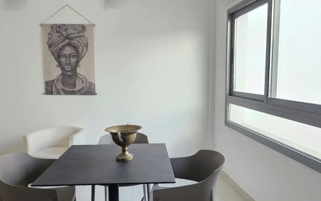 Phaedrus Living Ledras Residences 203