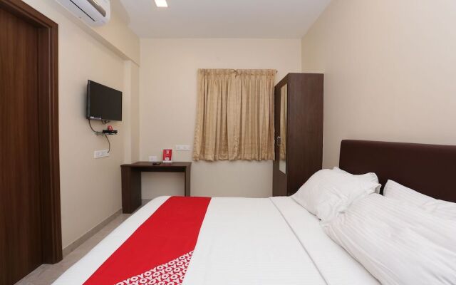 OYO 17356 Cute Orange Service Apartments
