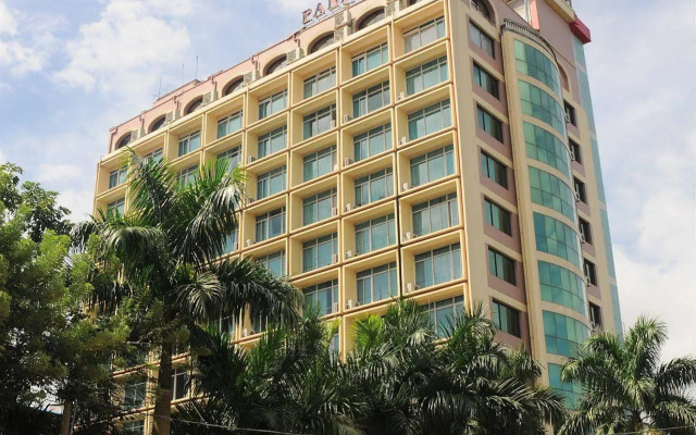 Panda Hotel