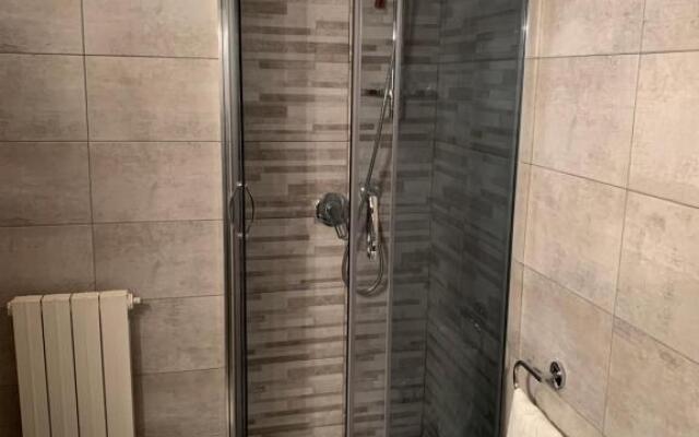 Studio Apartment Una Finestra su Como