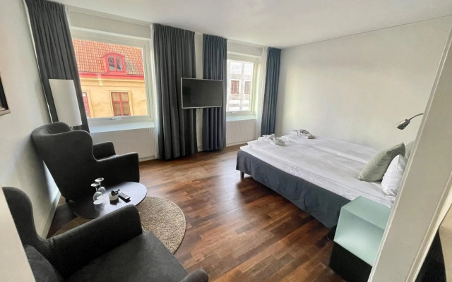 First Hotel Witt