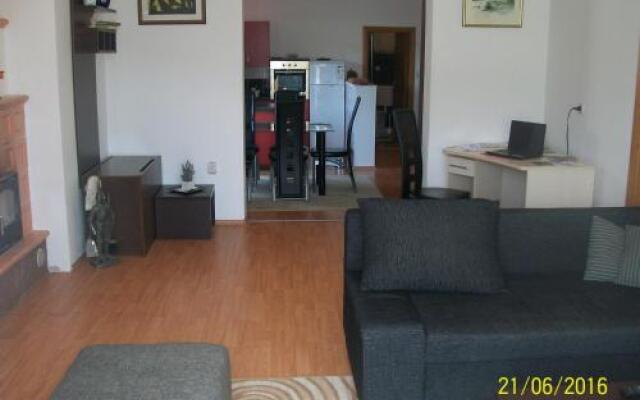 MiaMea Apartment