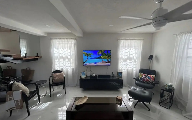Kick Back and Relax in This Calm, Stylish Space