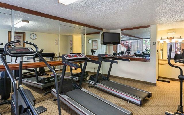 GreenTree Hotel & Extended Stay I-10 FWY Houston, Channelview, Baytown
