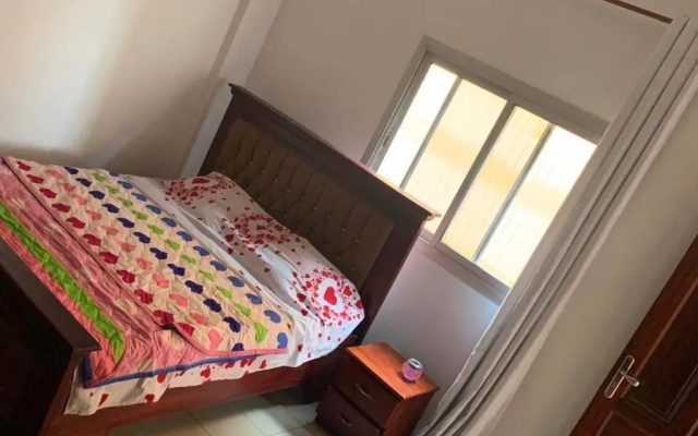 Appartement Meuble 2 et 3 Chambres Avec Groupe Electrogene A Makepe — фото 4