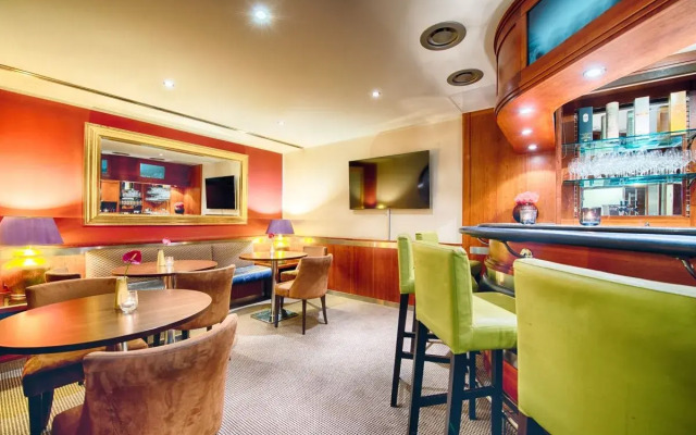 Leonardo Hotel & Residenz München