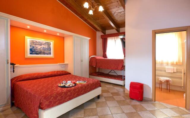 Hotel Ristorante Casa Rossa