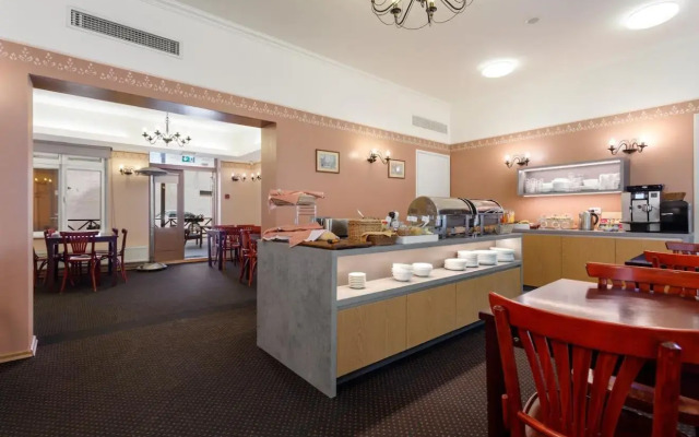 Koidulapark Hotell