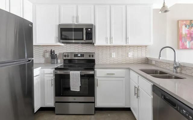 Landing Apartments at Five Points South