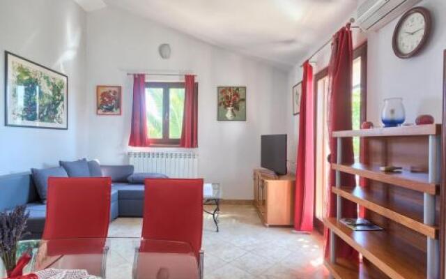 Holiday home Stinjan Prilaz Plazina