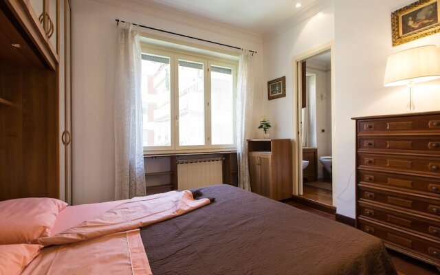 Rental In Rome Ponte Milvio Apartment