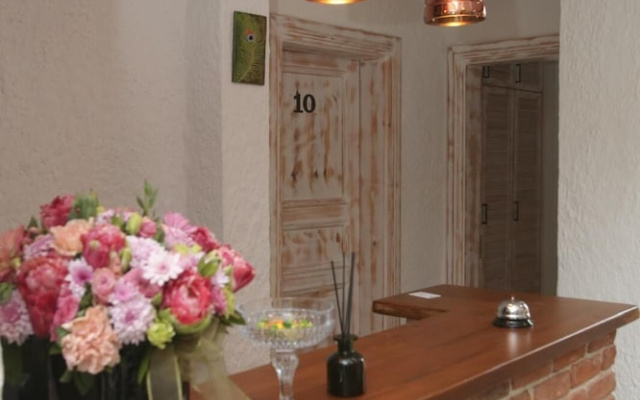 Thera Alaçatı Otel