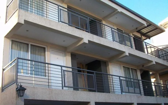 Viñedos Dorados Apart Hotel