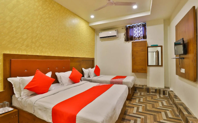 Hotel Super Guest House by OYO Rooms