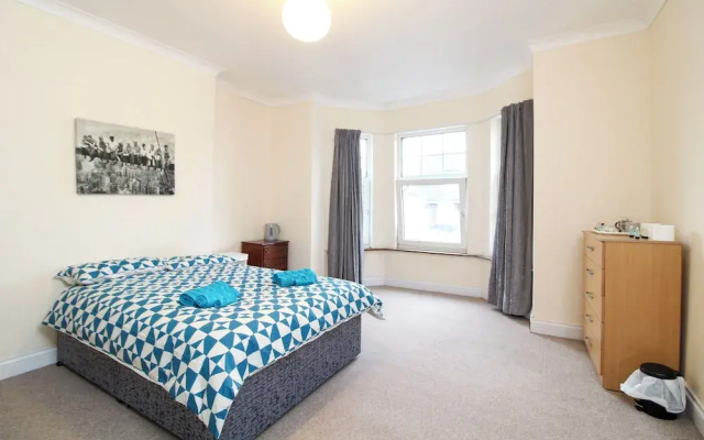 Darwin road guest house room 2