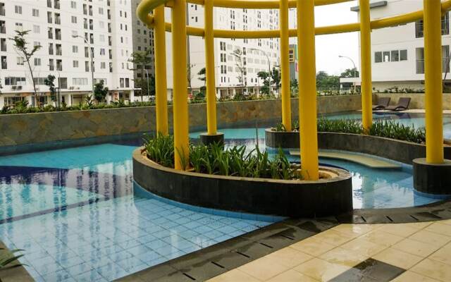 Modern and Minimalist Studio Bassura City Apartment