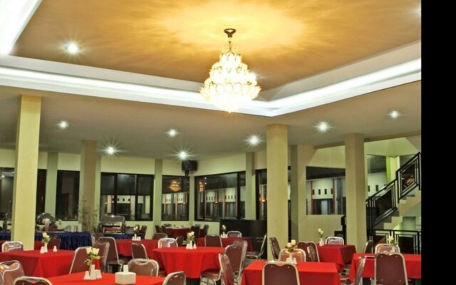 Gumilang Hotel