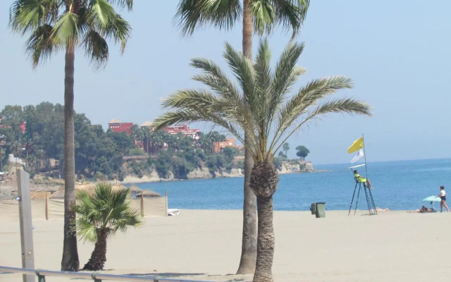Flamingo Apartment Coto Real La Duquesa