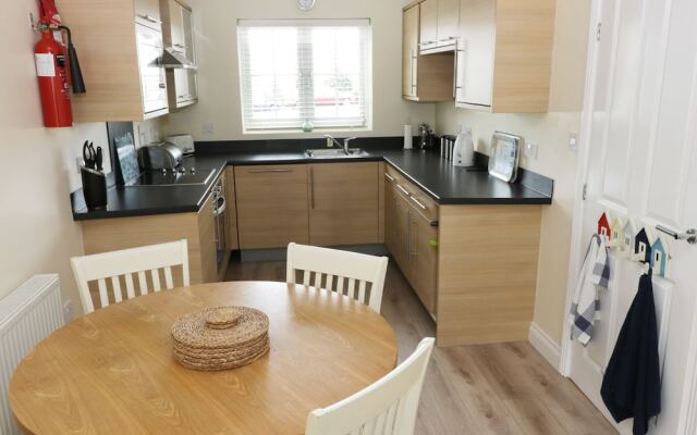 Holly Cottage