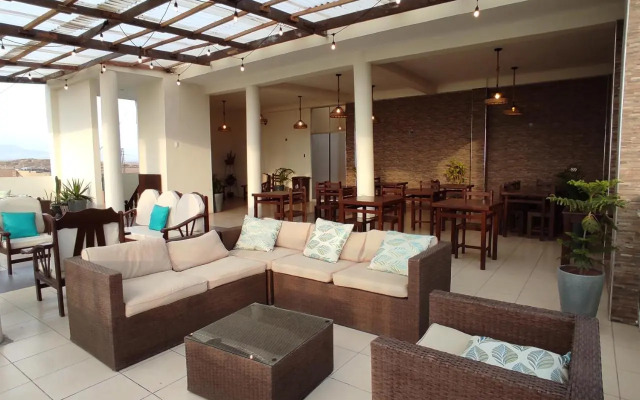 Hotel Nuevo Amanecer