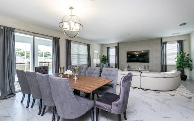 6 Bedroom Villa With GR and Pool