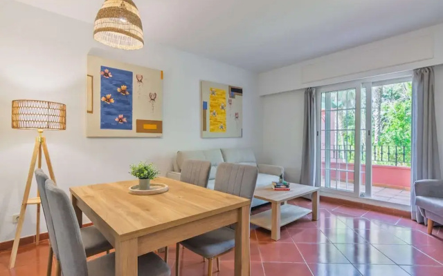 2-bedroom Beachfront Apartment