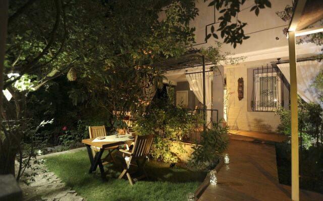 Sakız Kızı Alaçatı