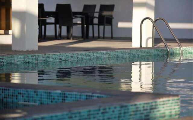 Jawharat Al-Rumais Villas & Spa