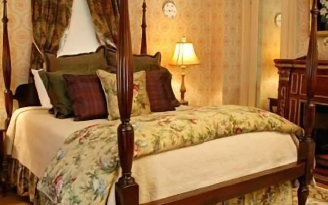 Bee and Thistle Inn