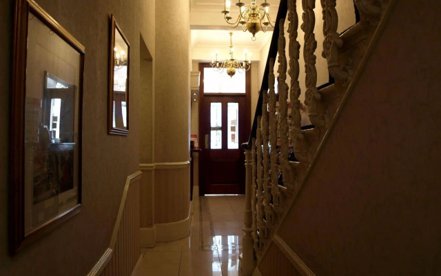 Mornington Victor Hotel London Belgravia