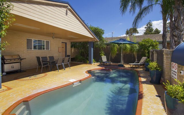 Edward Parry Motel & Apartments