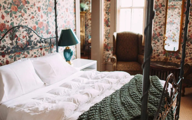 Morning Glory Inn