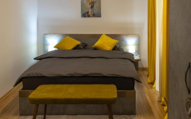 Luxury 2 bedroom holiday apartment