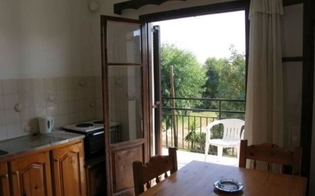 Kostas Apartments