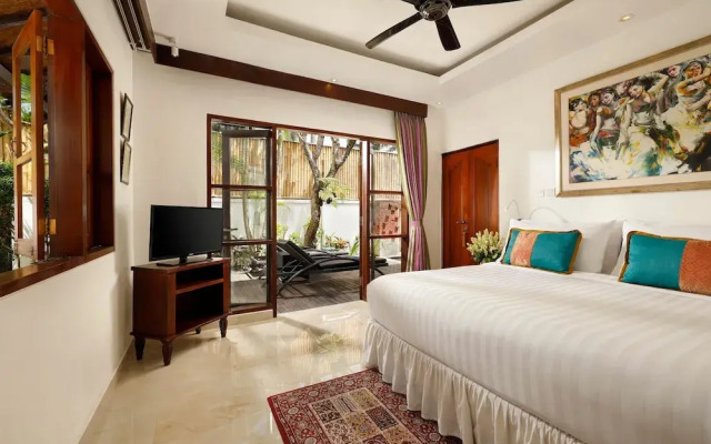 Shanti Estate Seminyak by Nakula